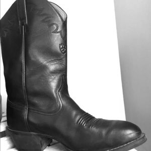 Ariat Western Cowboy Boots